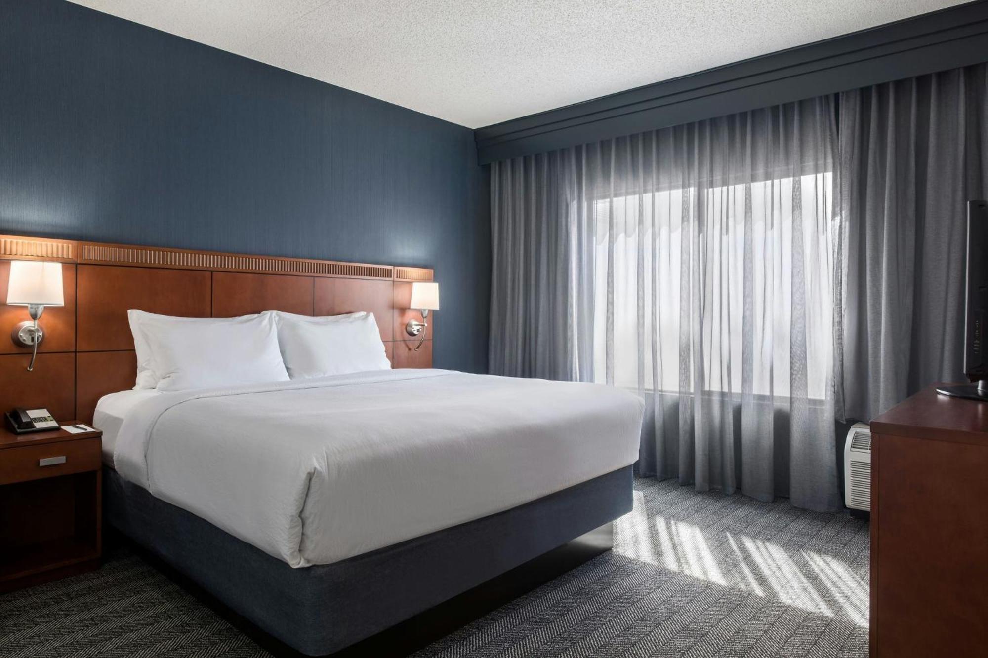 Courtyard By Marriott Phoenix Airport Eksteriør billede